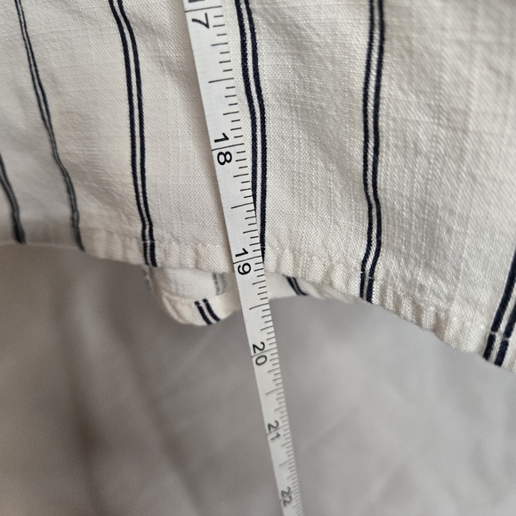 Velvet Heart Brandon Black Stripe Linen Blend Button Front Shirt | Size M - Picture 5 of 7